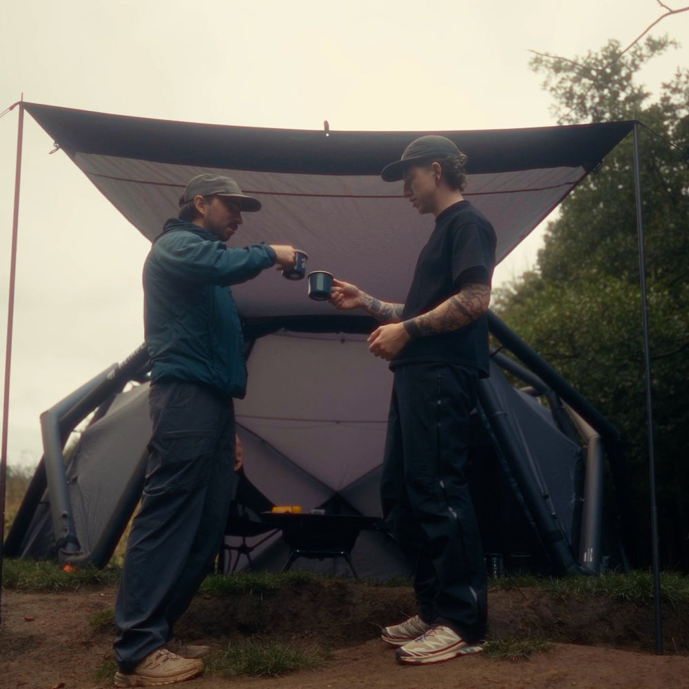 Eingänge/Cloudbreak Shelter hat drei große Eingänge, die sich mit den beiliegenden Mainstay Poles zu Markisen aufstellen lassen.