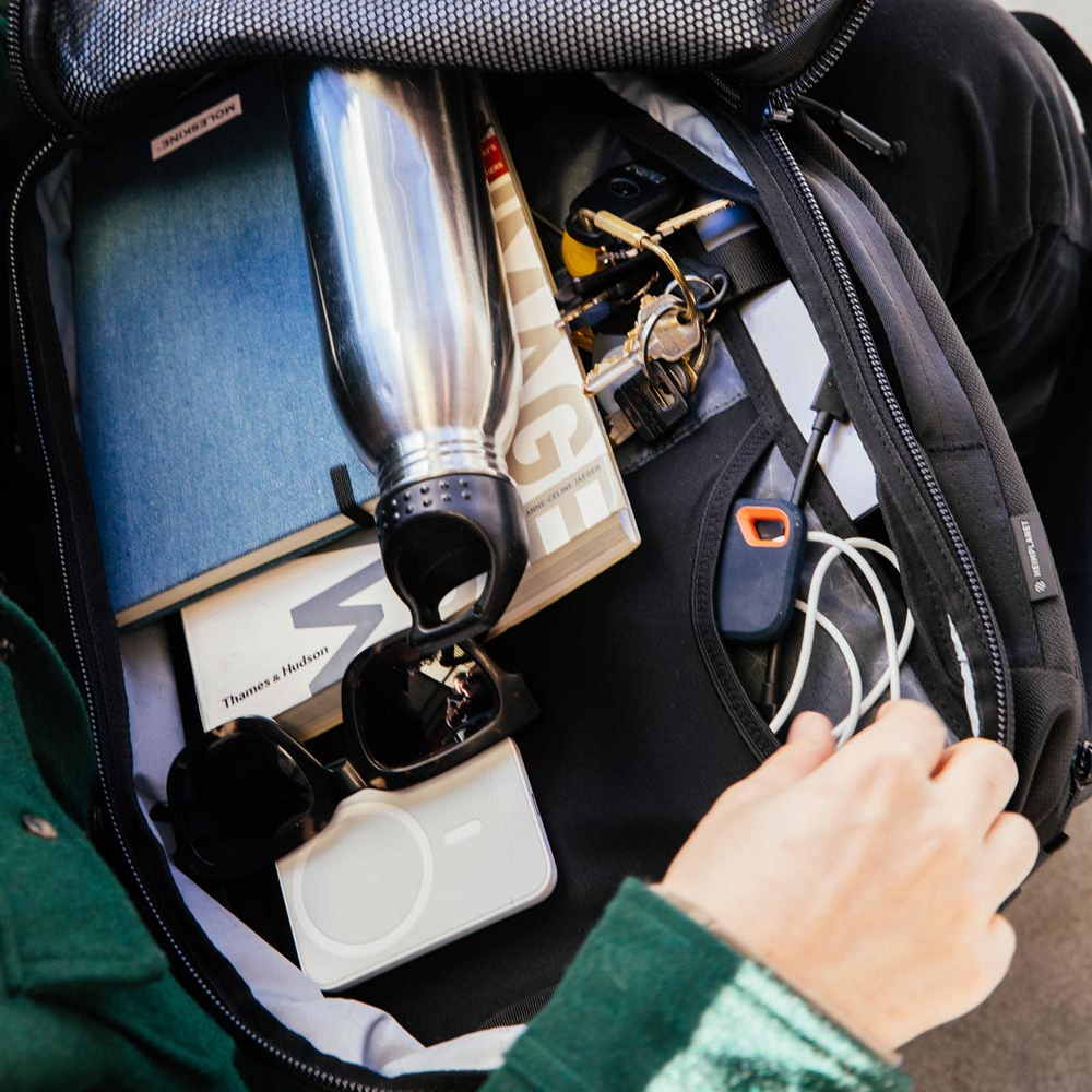 Transit Line Daypack 24L, black