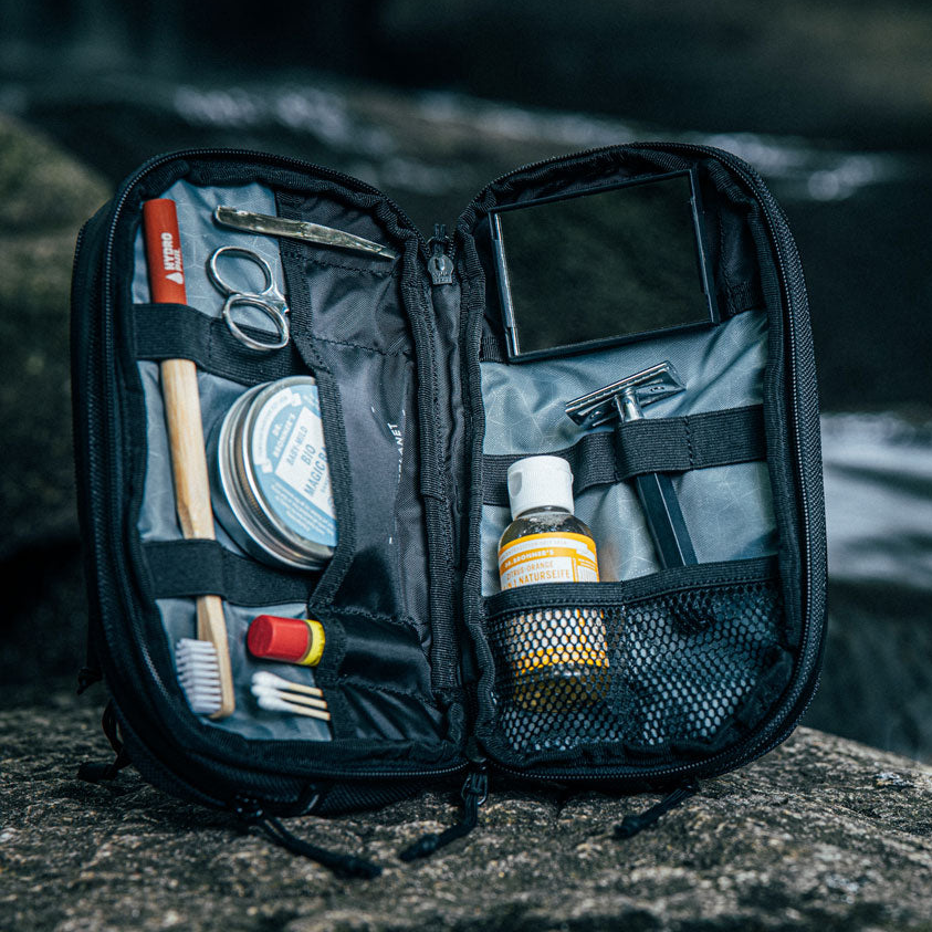 Carry Essentials Dopp Kit