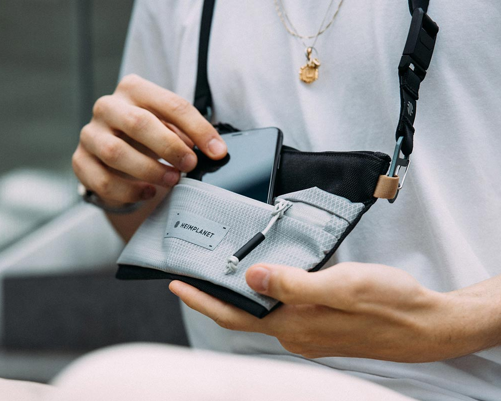 Carry Essentials Neck Pouch (A6), light