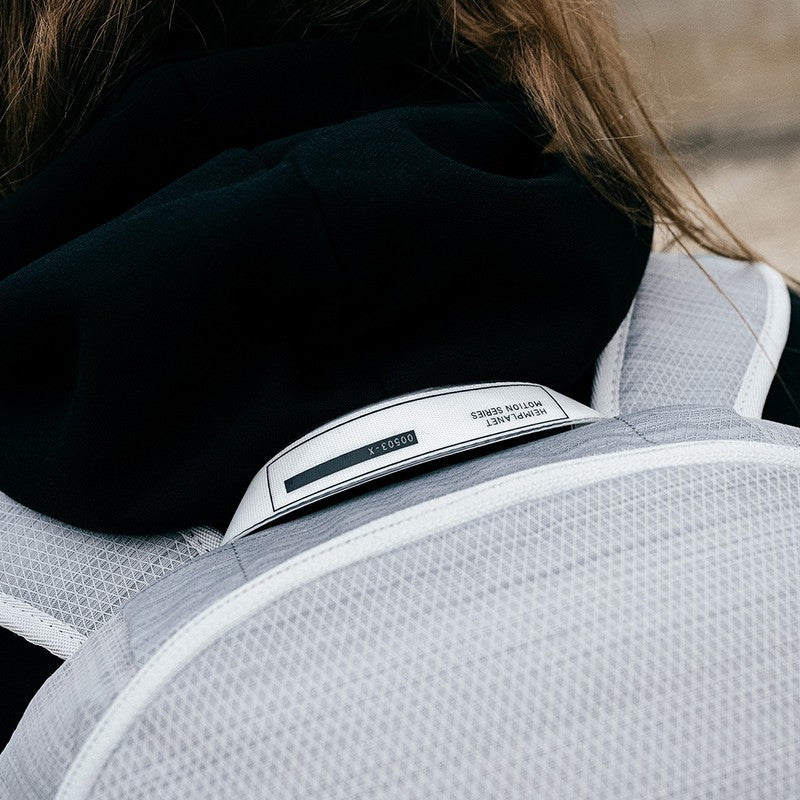 Motion Arc 20L, light grey