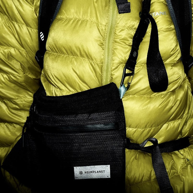 Carry Essentials Neck Pouch (A5), black