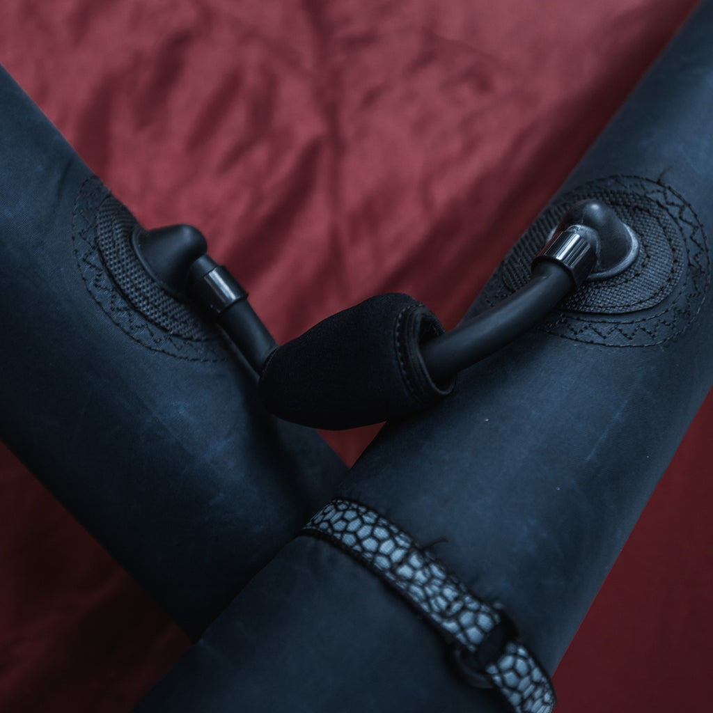 Multi Chamber Safety System/Notfallstabilität durch schließbare Verbindungsschläuche zwischen den Luftkammern (zum Aufpumpen öffnen).