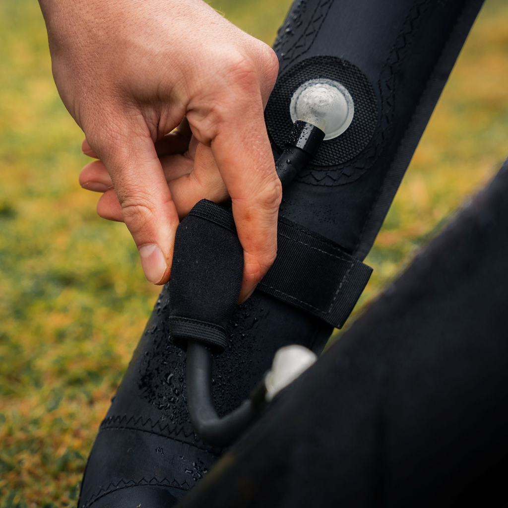 Multi Chamber Safety System / Notfallstabilität durch schließbare Verbindungsschläuche zwischen den Luftkammern (zum Aufpumpen öffnen)