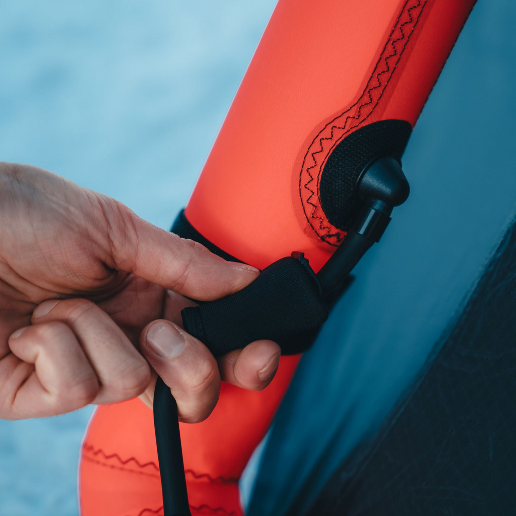 Multi Chamber Safety Systrem / Notfallstabilität durch schließbare Verbindungsschläuche zwischen den Luftkammern (zum Aufpumpem öffnen)