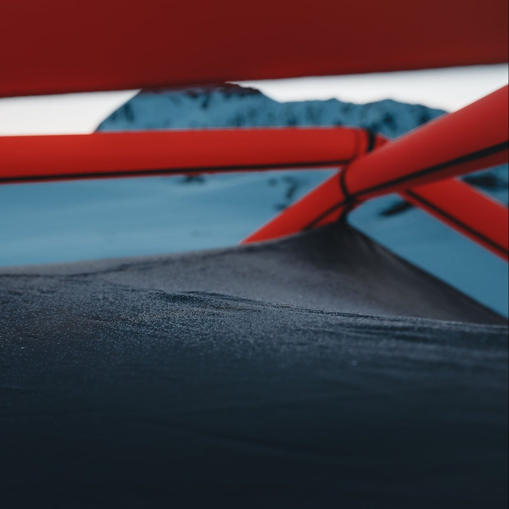 Kirra; 4-Season, Neon Red/Castlerock