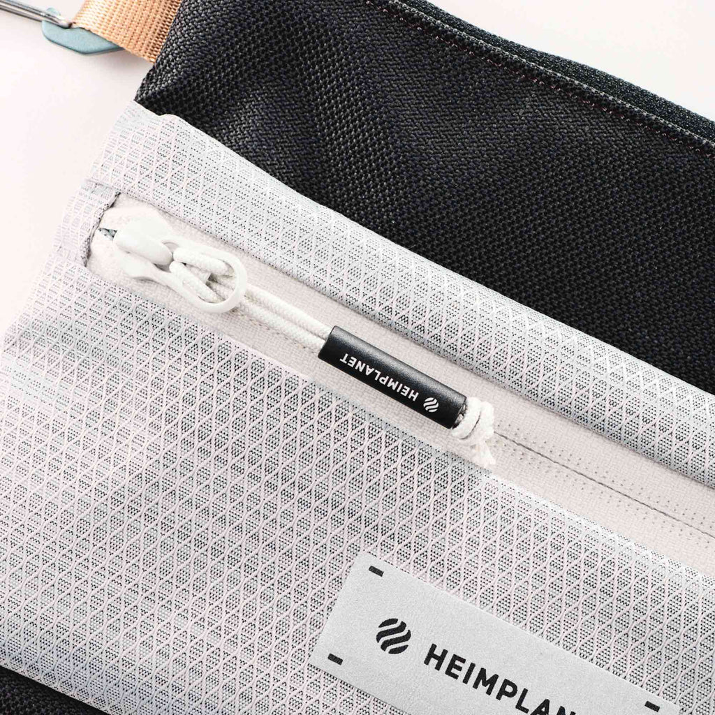 Carry Essentials Neck Pouch (A6), light
