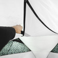 Überkopf-Ablage/+ Viele seitliche Fächer zum Verstauen